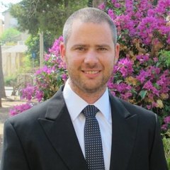 Yair Rosenzweig